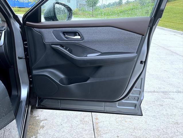 used 2023 Nissan Rogue car, priced at $25,997