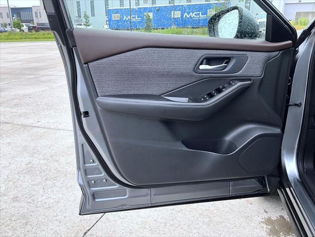 used 2023 Nissan Rogue car, priced at $25,997