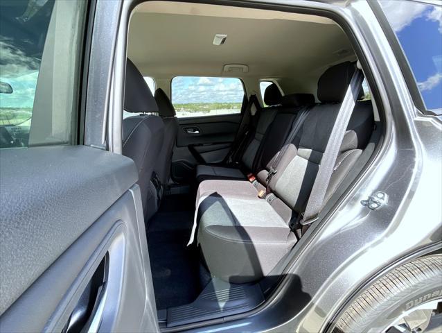 new 2025 Nissan Rogue car, priced at $32,034