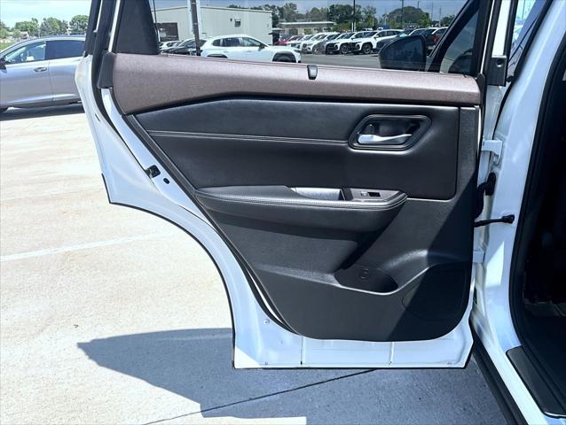 used 2023 Nissan Rogue car, priced at $28,915