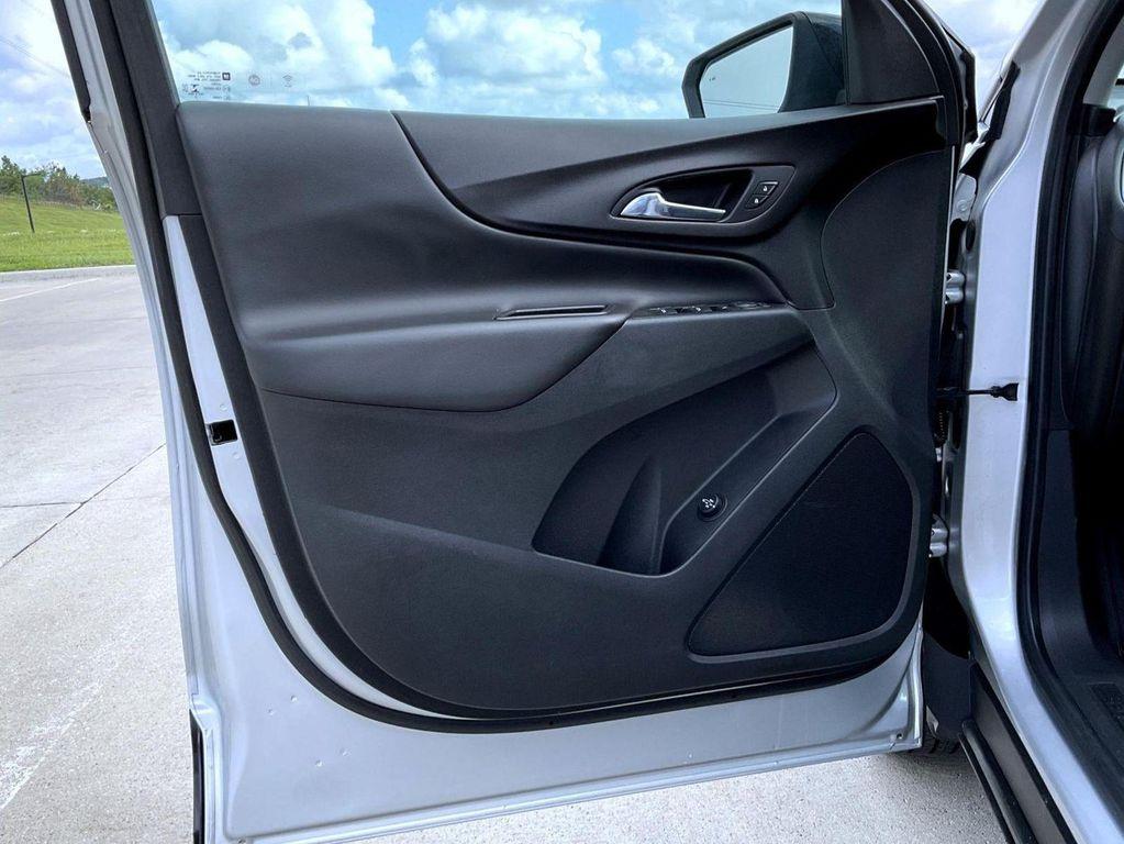 used 2021 Chevrolet Equinox car, priced at $20,987