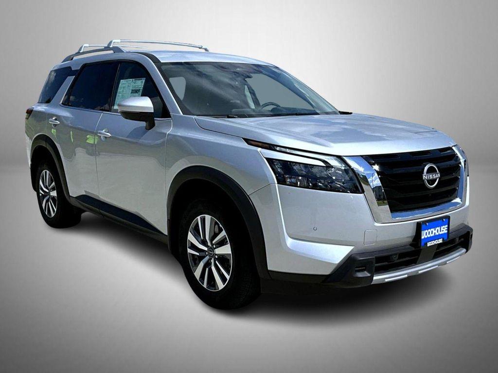 new 2025 Nissan Pathfinder car, priced at $43,999