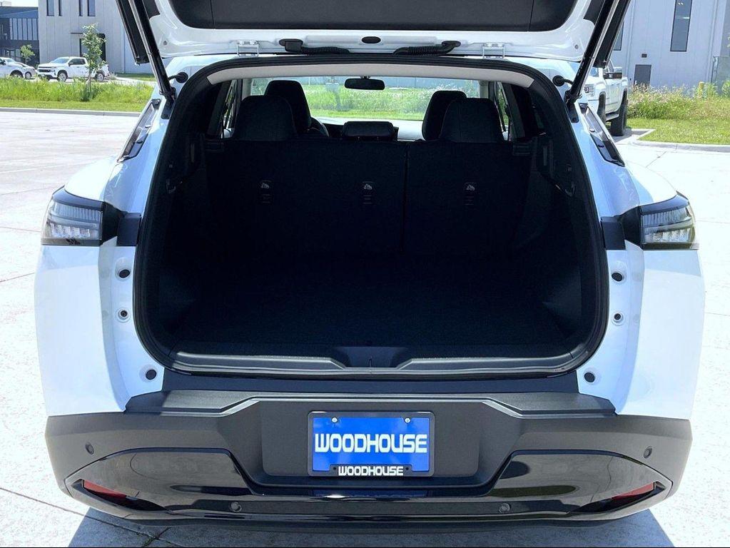 new 2025 Nissan Murano car, priced at $36,250