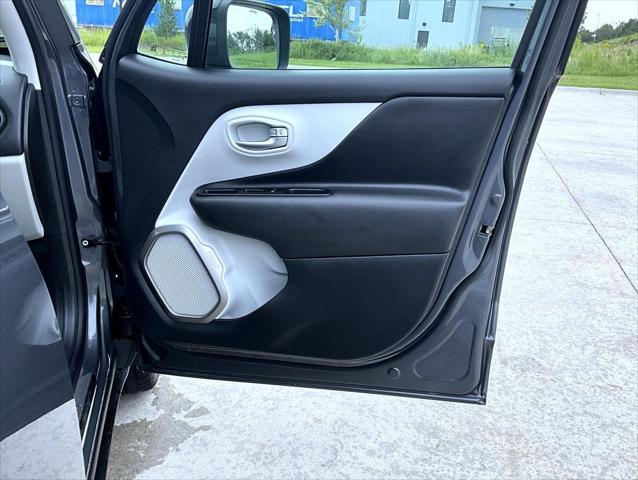 used 2022 Jeep Renegade car, priced at $24,986