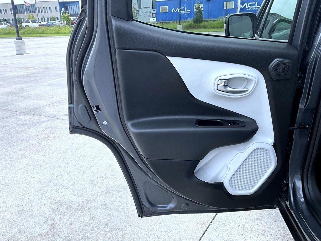 used 2022 Jeep Renegade car, priced at $23,726