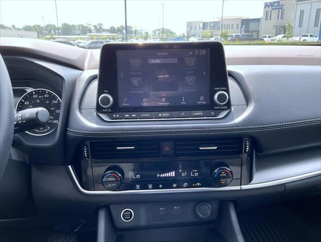 used 2021 Nissan Rogue car, priced at $21,817
