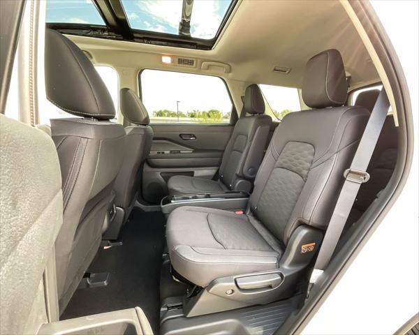 new 2024 Nissan Pathfinder car, priced at $42,900