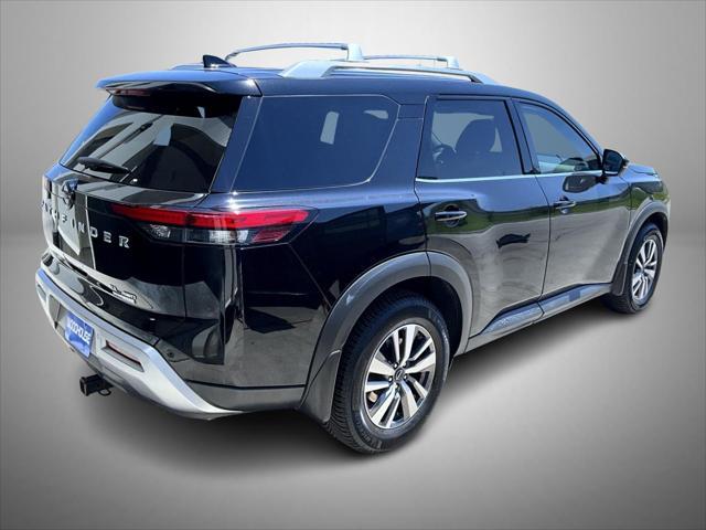 used 2022 Nissan Pathfinder car, priced at $33,827