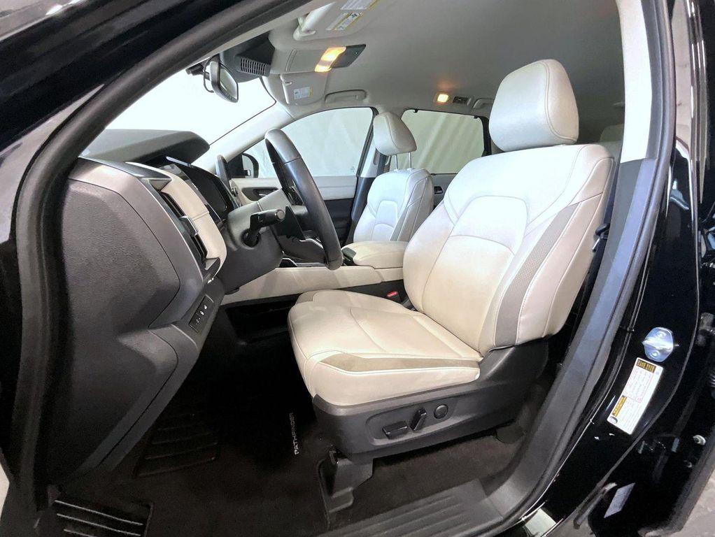used 2022 Nissan Pathfinder car, priced at $32,307