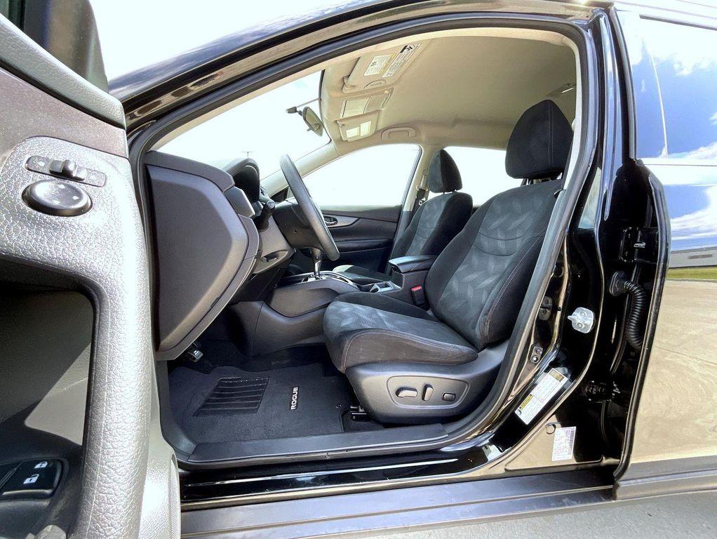 used 2016 Nissan Rogue car, priced at $13,482