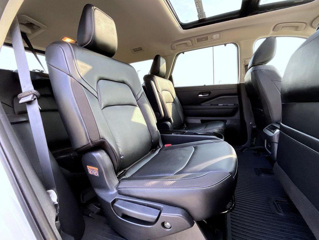 used 2024 Nissan Pathfinder car, priced at $39,915