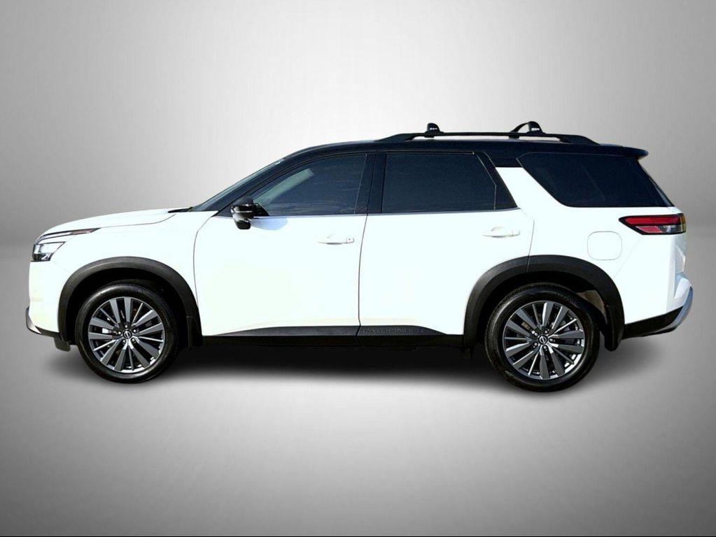 used 2024 Nissan Pathfinder car, priced at $39,915