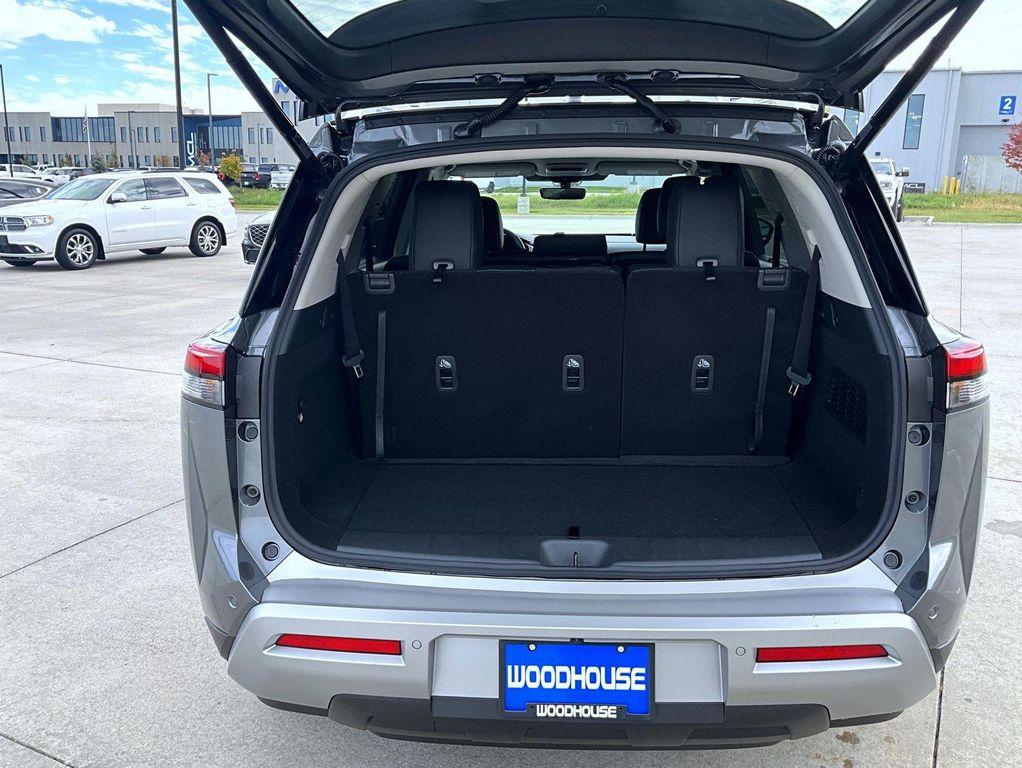 new 2025 Nissan Pathfinder car, priced at $38,488