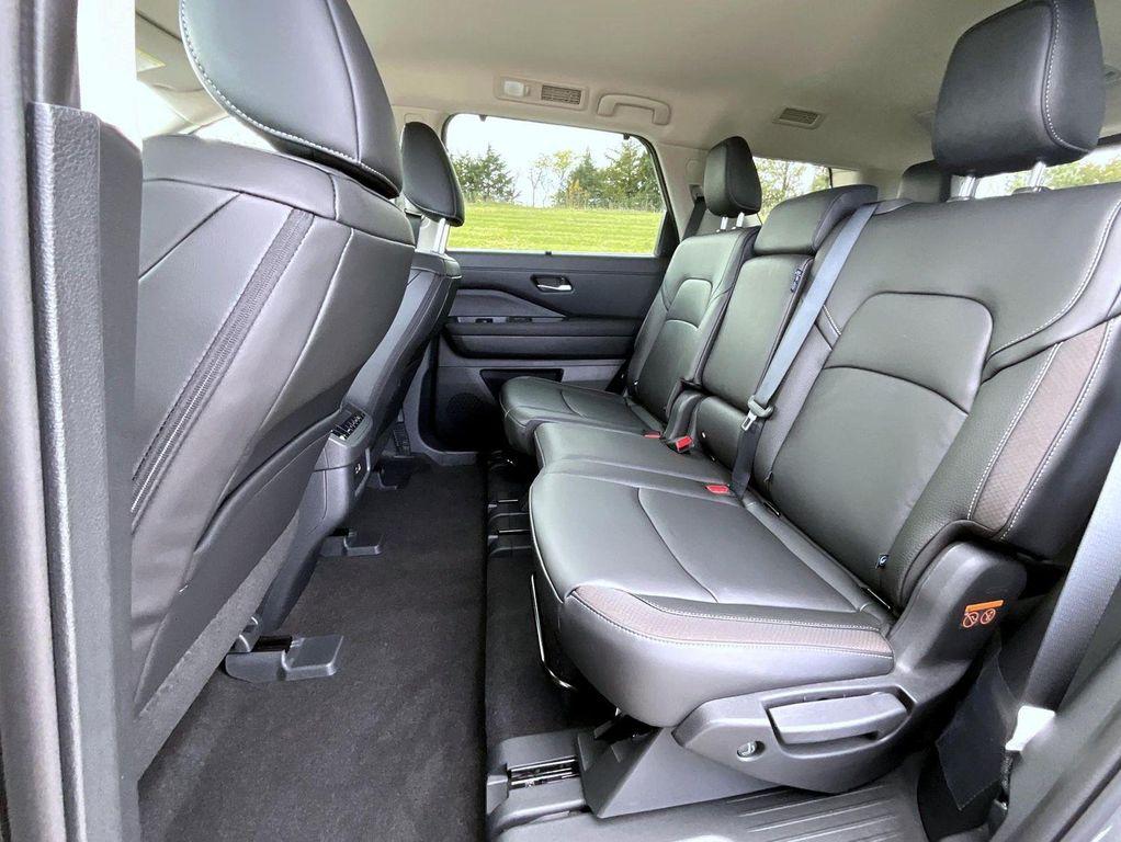 new 2025 Nissan Pathfinder car, priced at $38,488