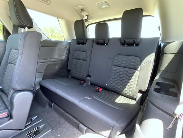 new 2025 Nissan Pathfinder car, priced at $40,980