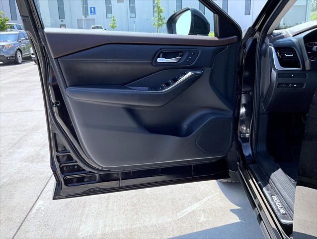used 2023 Nissan Rogue car, priced at $30,986