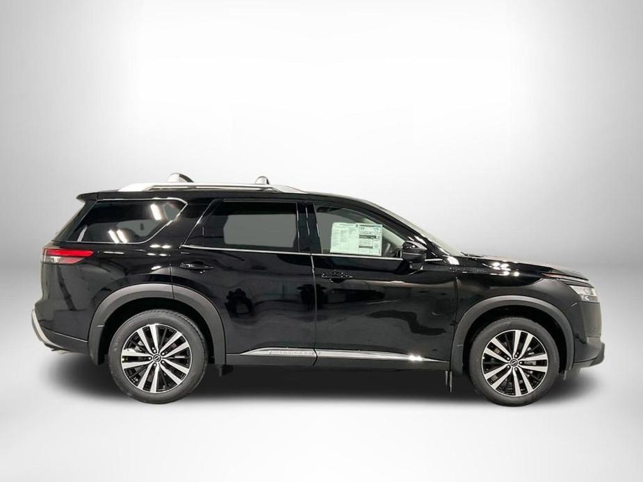 new 2024 Nissan Pathfinder car, priced at $54,040
