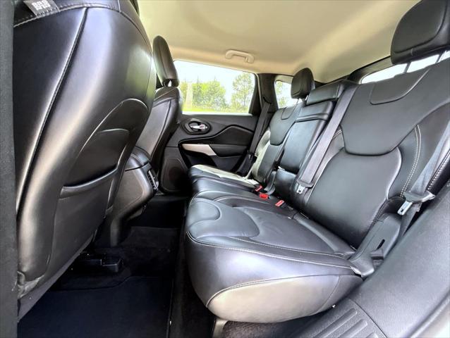 used 2018 Jeep Cherokee car, priced at $17,324