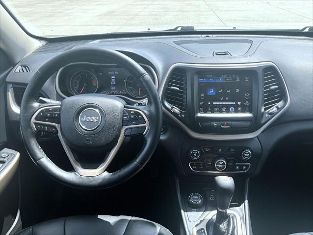 used 2018 Jeep Cherokee car, priced at $17,324