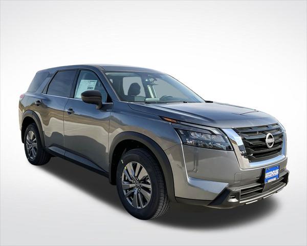 new 2025 Nissan Pathfinder car, priced at $40,010