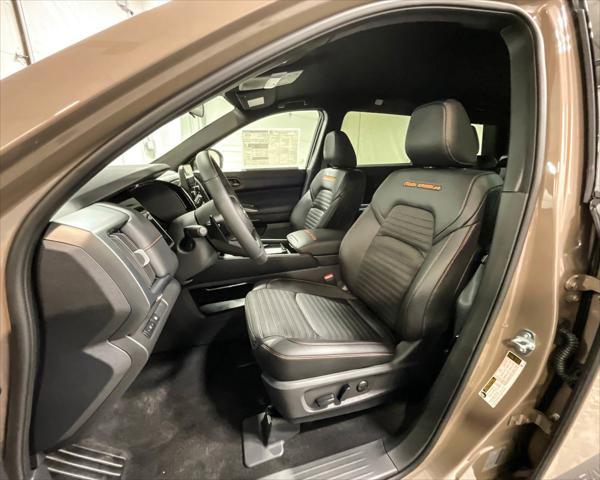 new 2024 Nissan Pathfinder car, priced at $42,525