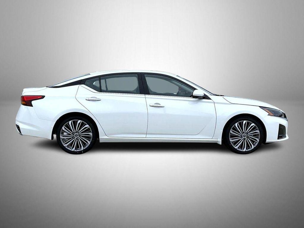 new 2025 Nissan Altima car, priced at $33,602
