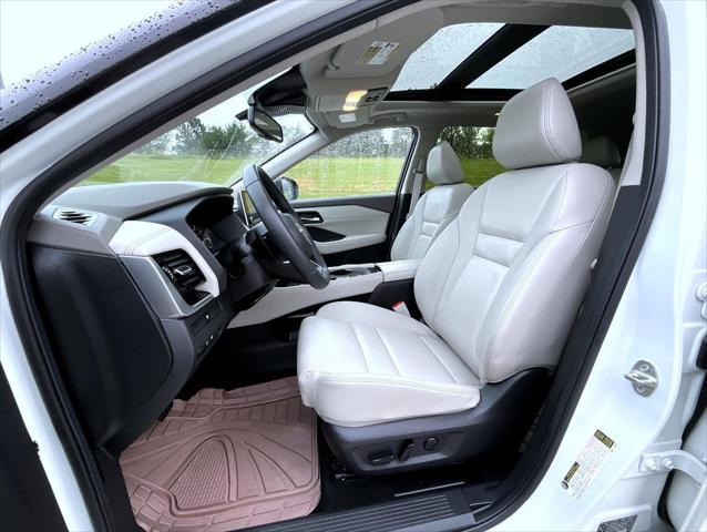 used 2023 Nissan Rogue car, priced at $29,779