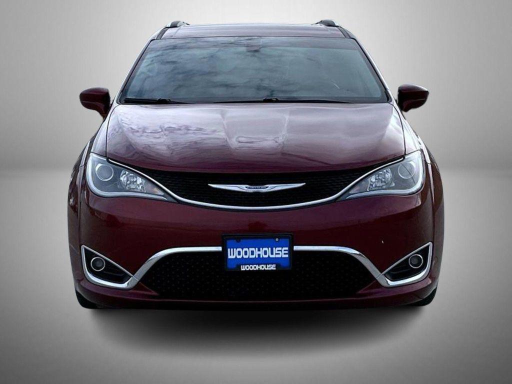 used 2018 Chrysler Pacifica car, priced at $13,899