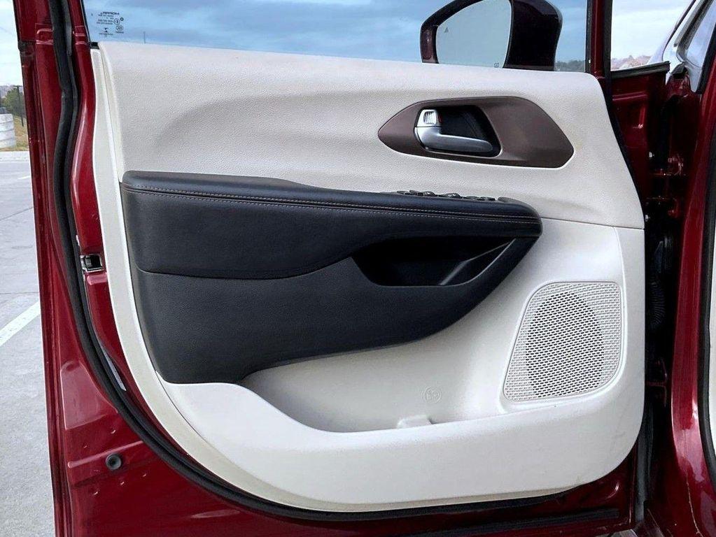 used 2018 Chrysler Pacifica car, priced at $13,899