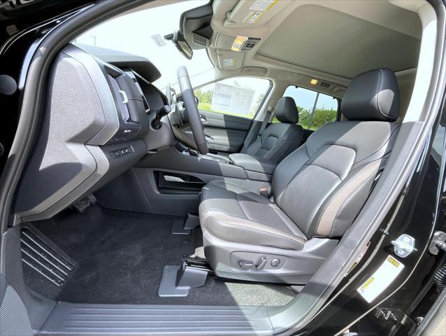 new 2025 Nissan Pathfinder car, priced at $44,845
