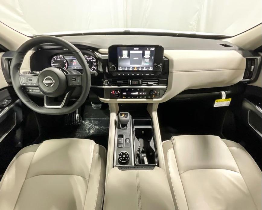 new 2024 Nissan Pathfinder car, priced at $47,460