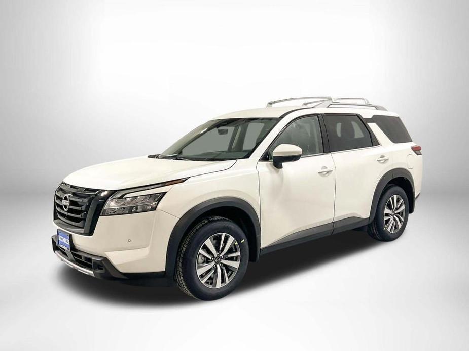new 2024 Nissan Pathfinder car, priced at $47,161