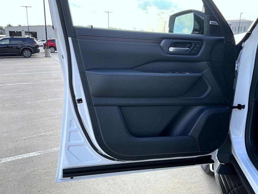 new 2026 Nissan Armada car, priced at $67,837