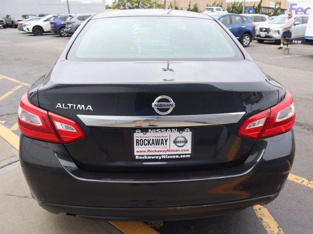 used 2017 Nissan Altima car