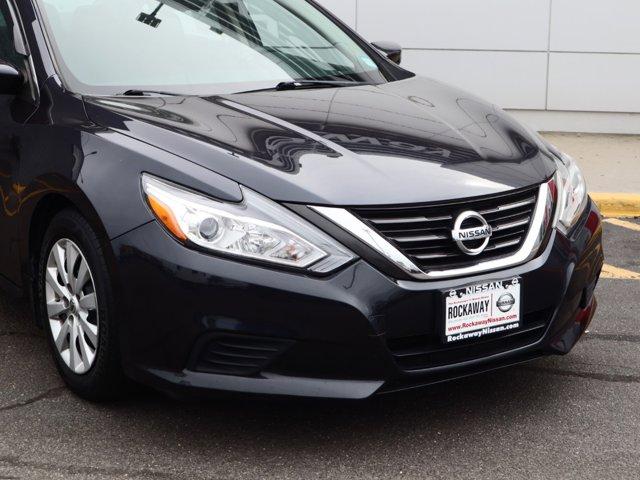 used 2017 Nissan Altima car