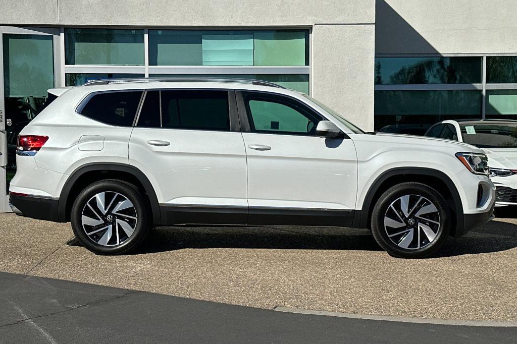 new 2025 Volkswagen Atlas car, priced at $49,294