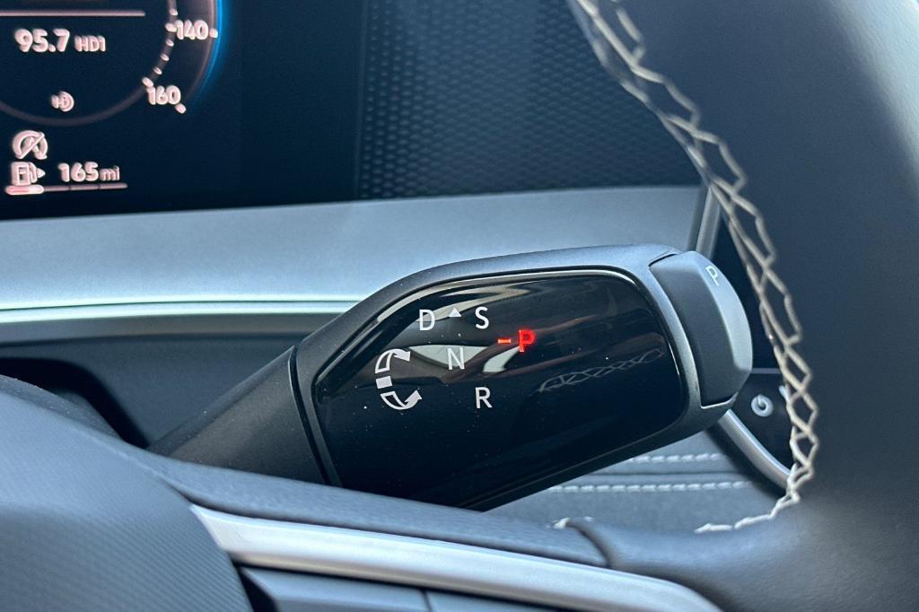 new 2025 Volkswagen Tiguan car, priced at $31,430