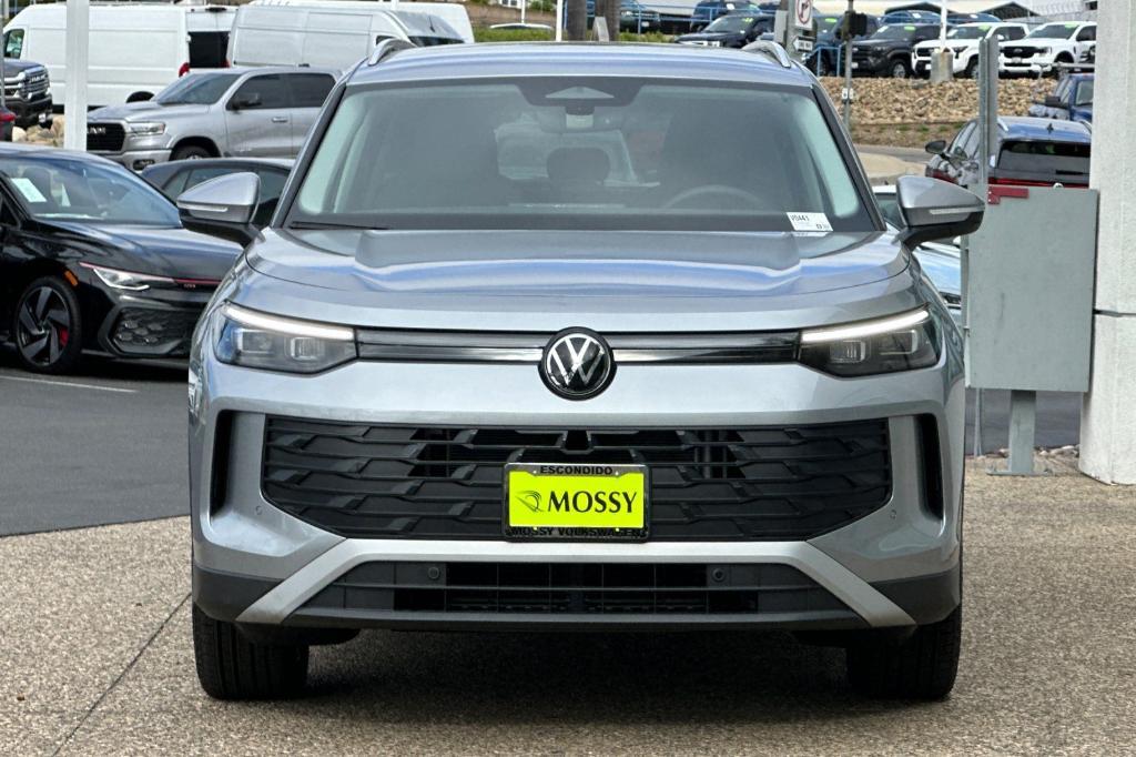 new 2025 Volkswagen Tiguan car, priced at $31,430