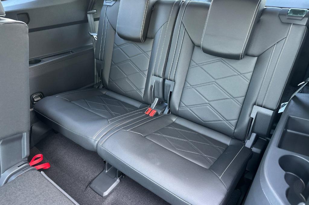 new 2026 Volkswagen Atlas car, priced at $47,023