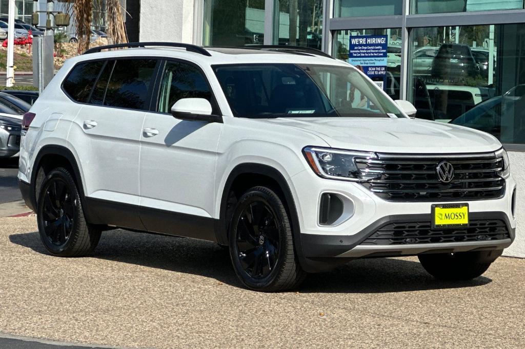 new 2026 Volkswagen Atlas car, priced at $47,023