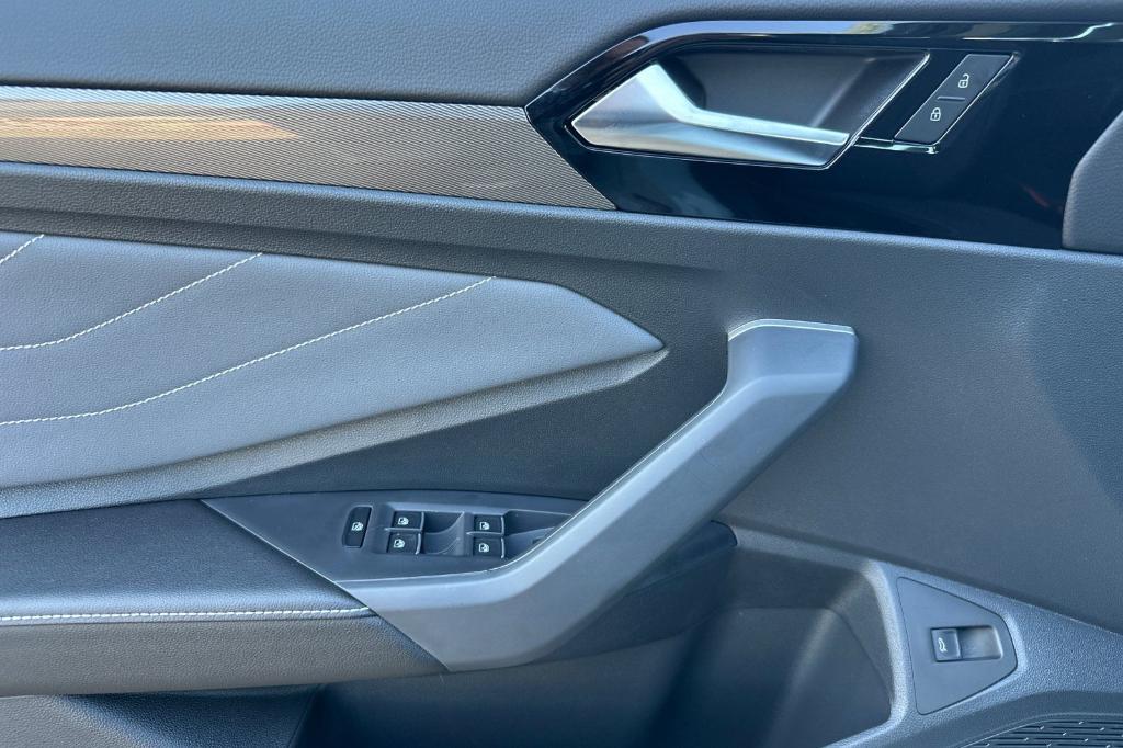 new 2025 Volkswagen Jetta car, priced at $30,774