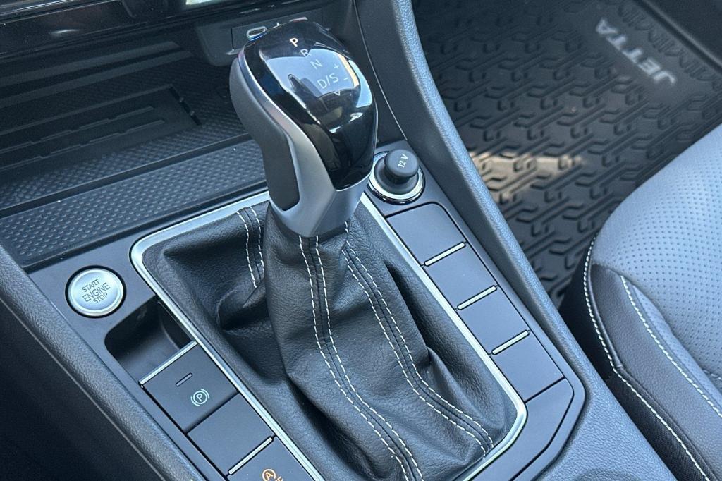 new 2025 Volkswagen Jetta car, priced at $30,774