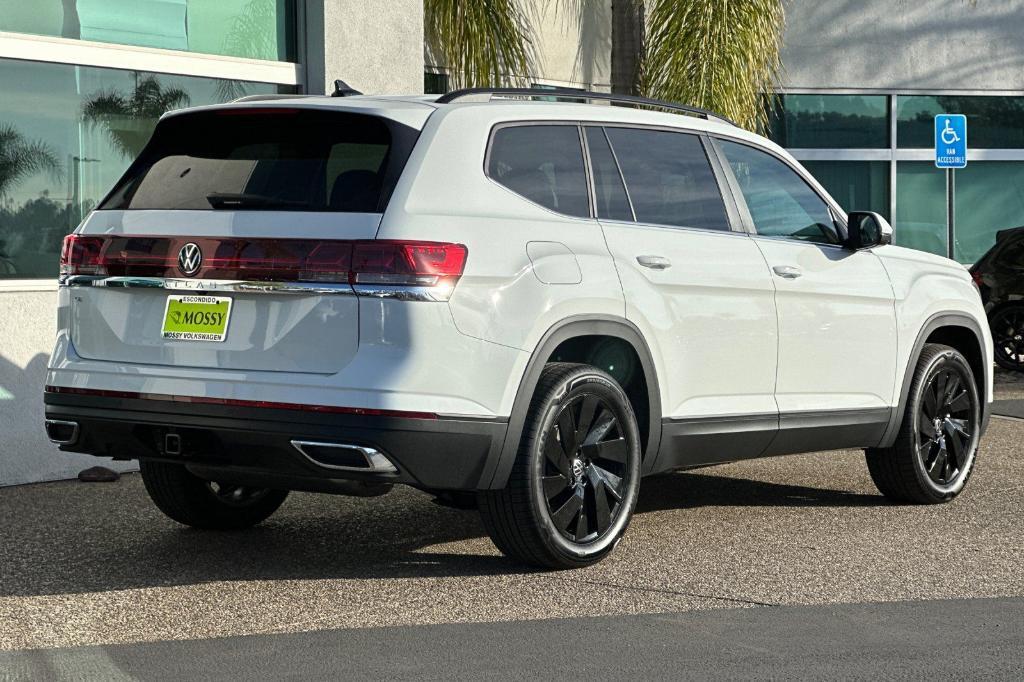 new 2025 Volkswagen Atlas car, priced at $42,846