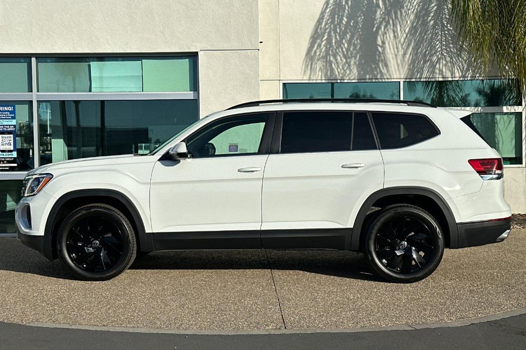 new 2025 Volkswagen Atlas car, priced at $42,846