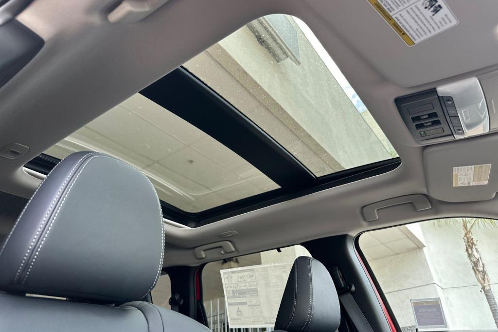 new 2025 Mitsubishi Outlander PHEV car, priced at $48,995