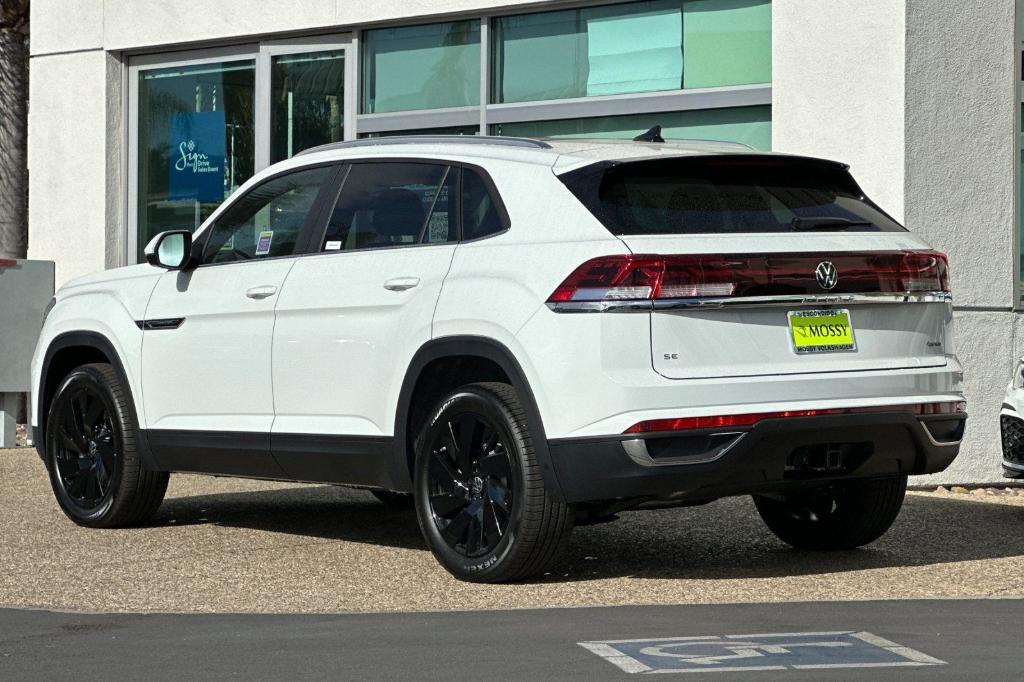 new 2025 Volkswagen Atlas Cross Sport car, priced at $43,981