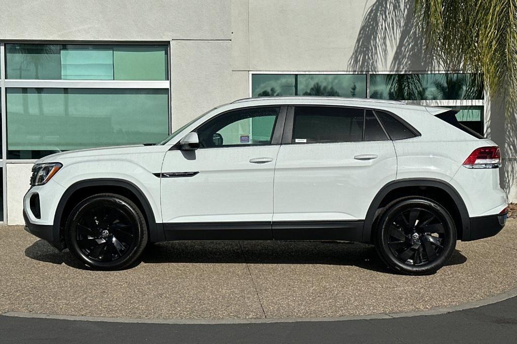 new 2025 Volkswagen Atlas Cross Sport car, priced at $43,981