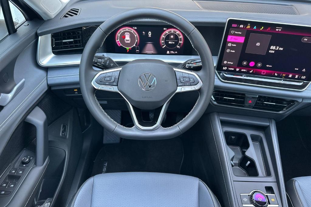 new 2025 Volkswagen Tiguan car, priced at $34,535
