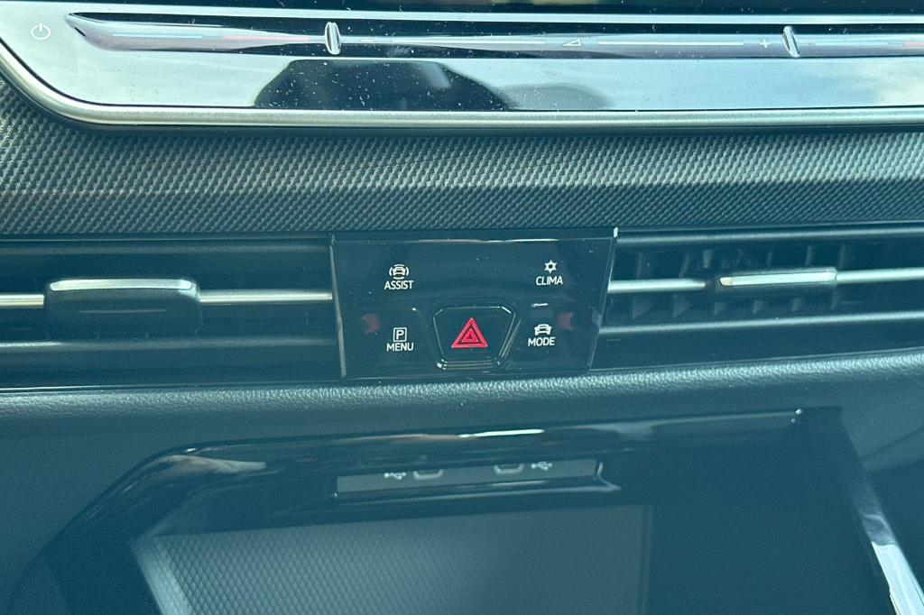 new 2025 Volkswagen Golf GTI car, priced at $39,828