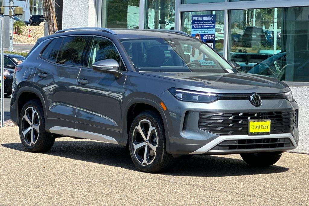 new 2025 Volkswagen Tiguan car, priced at $32,180